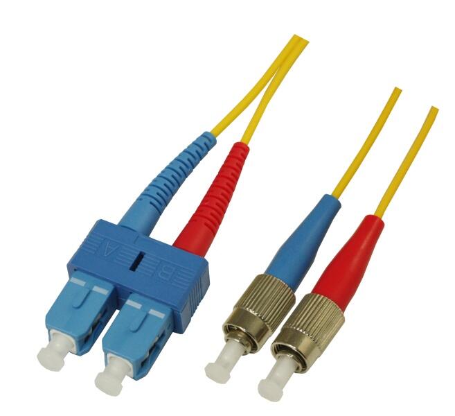 P-SM9-D3Y-SCU-FCU-xx Fiberworks AS  Snor SM DPX SC/UPC-FC/UPC xx m 9/OS2 G.657.A2 2x &#248;2mm Gul