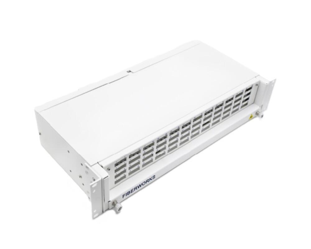 SP-FP20-48SCD-EMPTY Fiberworks AS  19&quot;/ETSI 2U panel for 48 SC-DPX (96F) Teleskopskinner, med installasjonssett