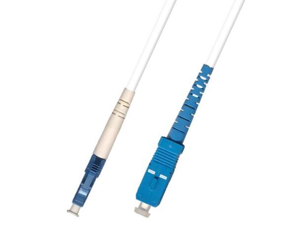 P-7A2-S3W-LCU-SCU-xx Fiberworks AS  Abonnentsnor SM SPX LC/UPC-SC/UPC xx m 9/OS2 G.657.A2 &#248;3mm Hvit