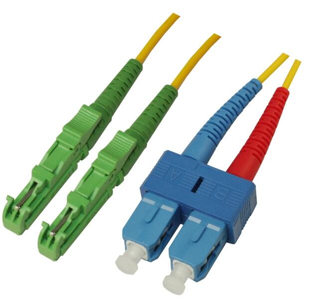 P-SM9-D2Y-E2A-SCU-xx Fiberworks AS  Snor SM DPX E2000/APC-SC/UPC xx m 9/OS2 G.657.A2 2x &#248;2mm Gul