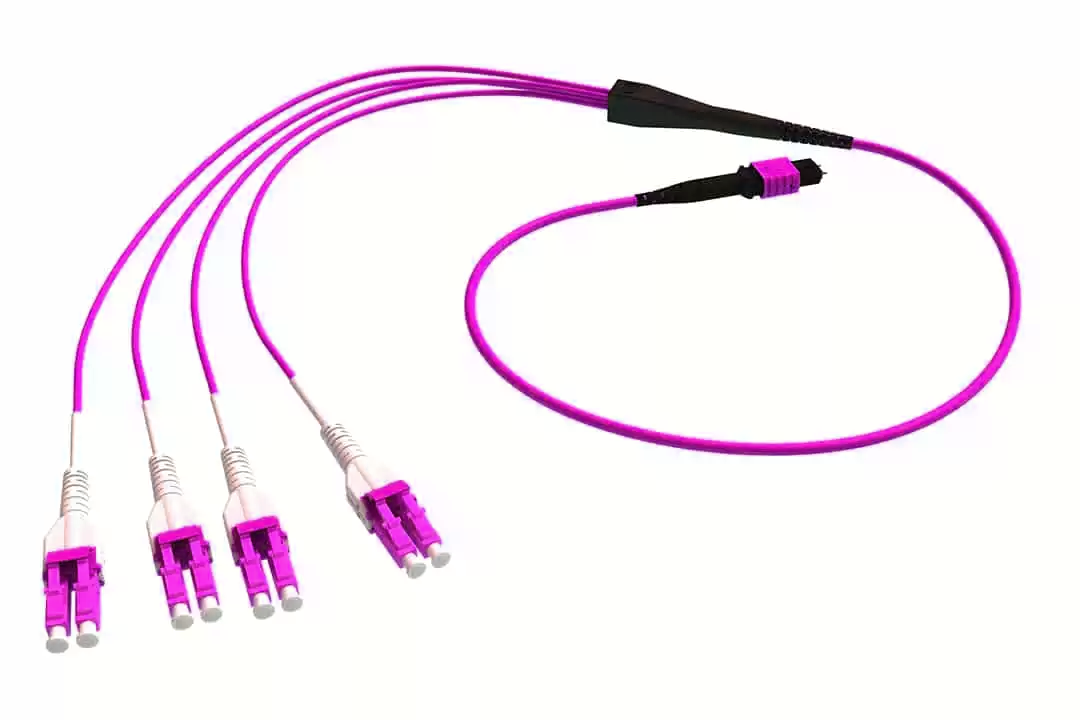 P-OM4-M4M-MTF-8LC-05 Fiberworks AS  Fan-out MPO8(f) - 8x LC/PC uniboot, 5 m MM 50/OM4, ø3 mm Erika Violet