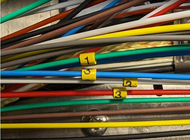 Helavia Twin HT-1 fibermerker, pose à100 Merking av fiber på skjøtebrett 