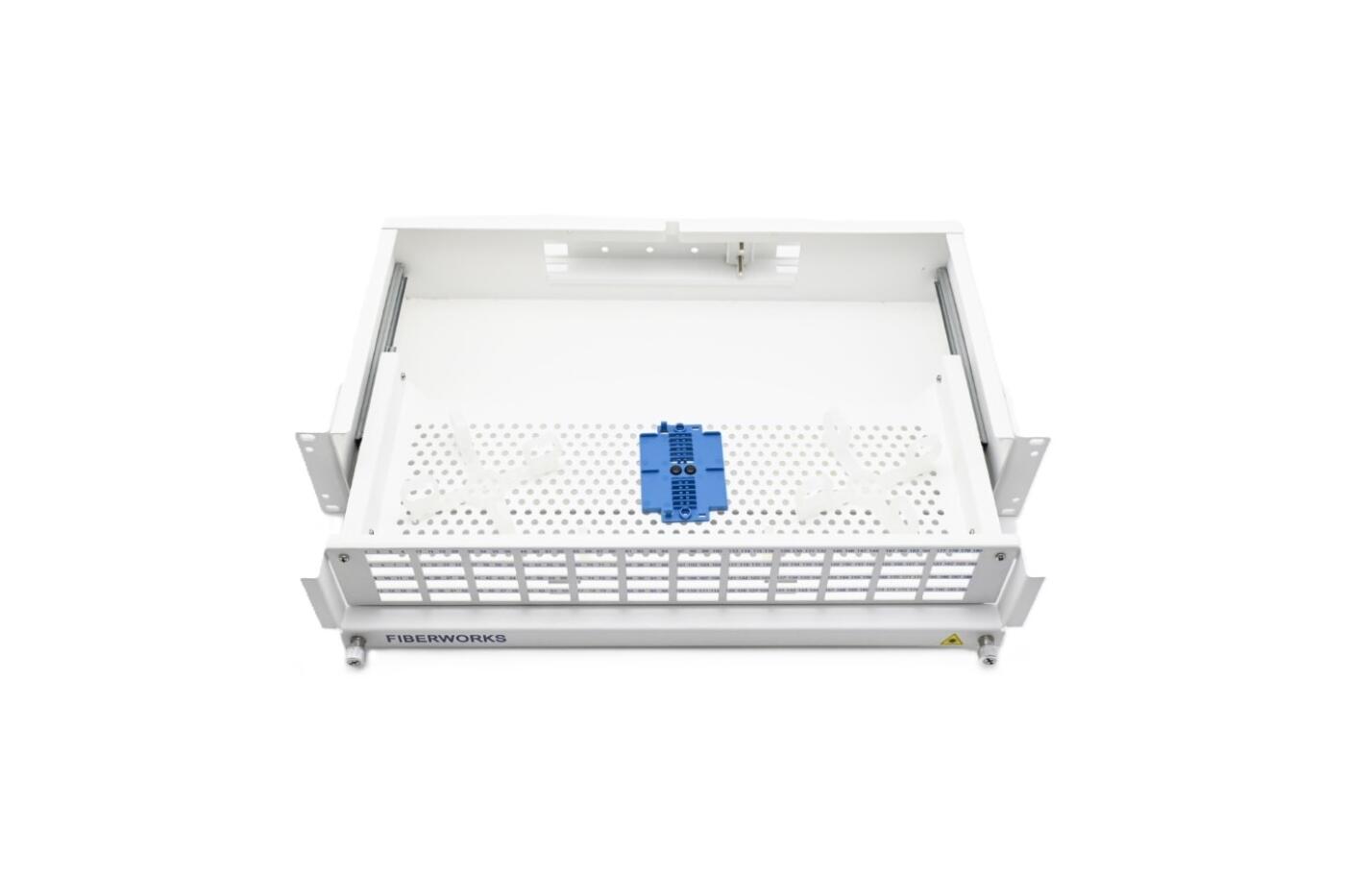 SP-FP20-48LCQ-EMPTY Fiberworks AS 6918851 19&quot;/ETSI 2U panel for 48 LC-QUAD (192F) Teleskopskinner, med installasjonssett