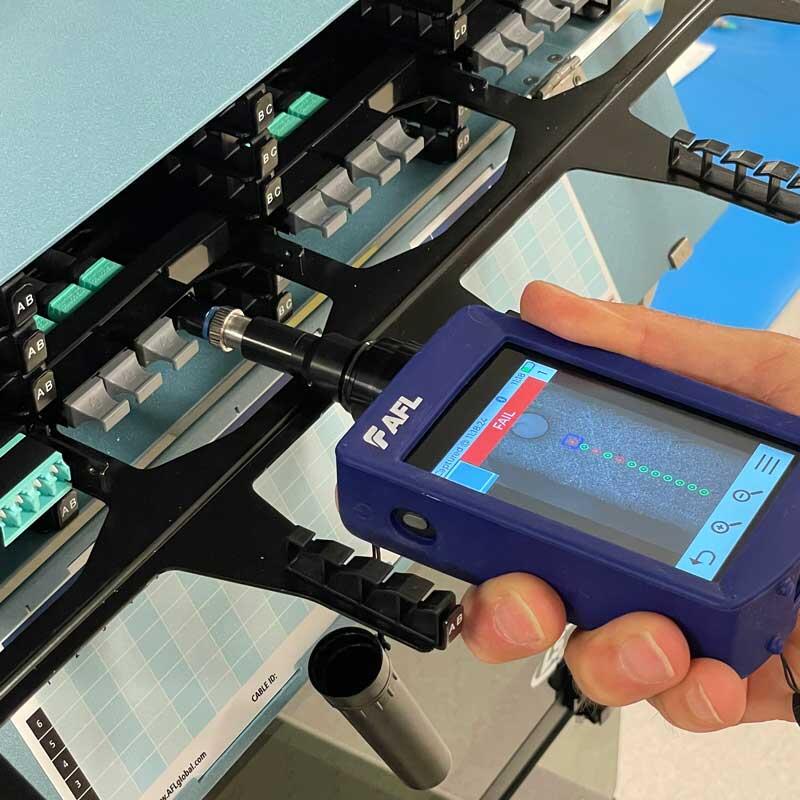 AFL-FOCIS-LT2-UASF AFL FOCIS-LT2-UASF FOCIS Lightning2 MPO UPC &amp; APC MPO rensesett og Single Fiber Adapter