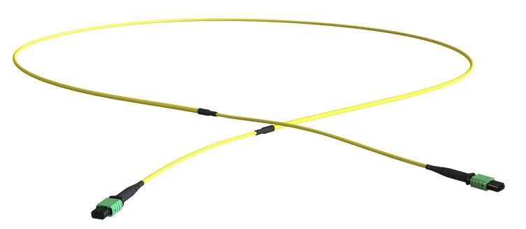 P-7A1-M4Y-M2F4M2F-10 AFL Hyperscale M7DSFC9PUU-G062-M10 AFL Trunk MPO24F-MPO24F variant 4, 10m G.657.A1, 24 fiber 4.5mm Mikrokabel, gul