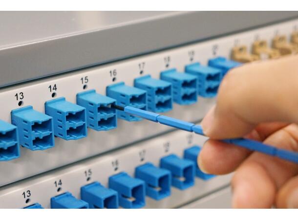 Cletop ATC-02 1.25mm single-ended sticks for LC/MU. (Box of 200 sticks) 