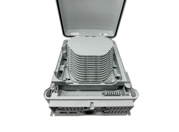 Veggboks inne/ute 144 skjøter IP55 Med skjøtekassetter 