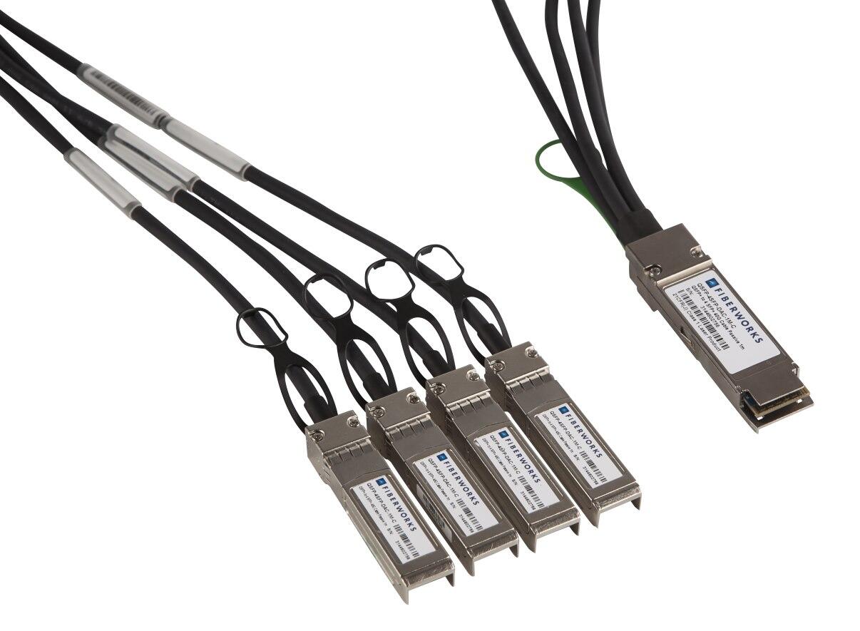 QSFP-4SFP-DAC-3M-FN Fiberworks AS  QSFP+ to 4 SFP+ 40G Twinax cable (DAC) Passive, 3 meter, Fortinet
