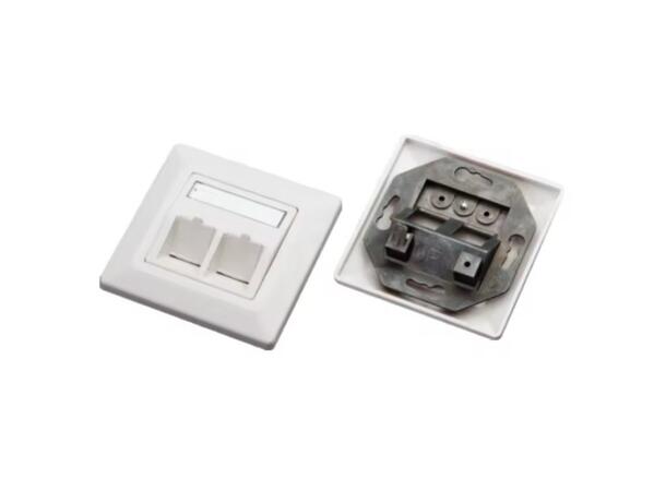 Vegguttak skrå UTP/STP 2xRJ45 Keystone Med lukker, for STP/UTP modul 