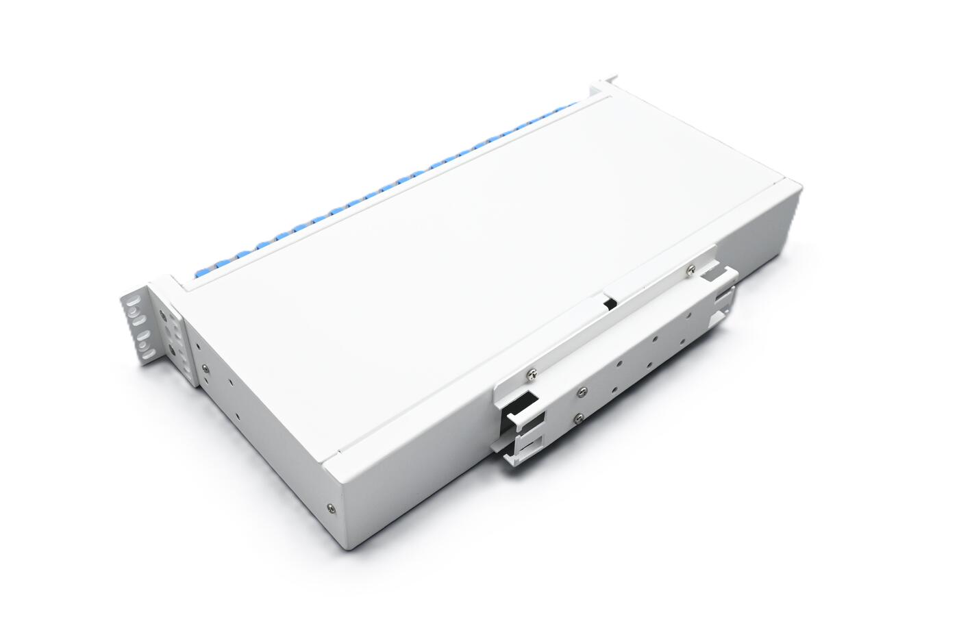 SP-FP20-36LCQ-E Fiberworks AS  Panel 2U 19"/ETSI for 36 LC-QUAD (144F) Teleskopskinner. Med installasjonsett