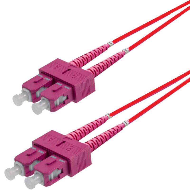 P-OM4-D2R-SCP-SCP-xx Fiberworks AS  Snor MM DPX SC/PC-SC/PC xx m 50/OM4 BIF 2x ø2mm Rød (Pantone 179C)