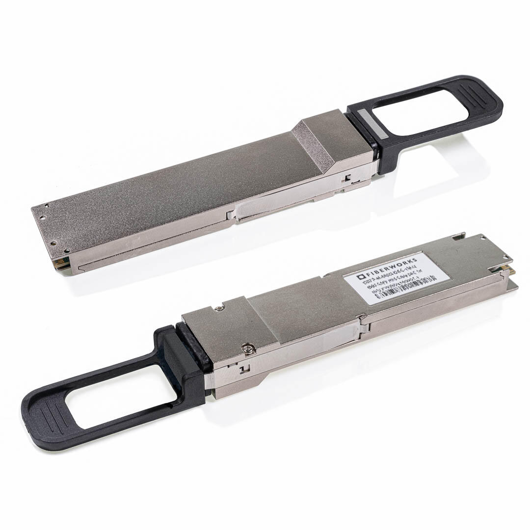 OSFP-N-2x400G-VR4 Fiberworks AS  OSFP Flat RHS, 800G 2xVR4, 2x400Gbps,50m 850nm, 2dB, MM, 2x MPO8/12