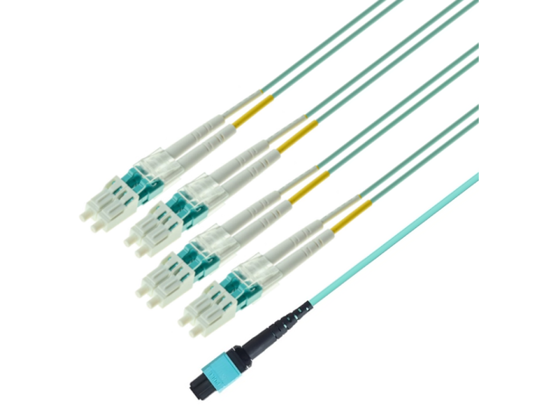 Fout MM MPO/PC12(f)-8xLC/PC  Pol B 1,5 m 50/OM3 BIF, Base-8, Aqua, Elite 
